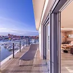 Entschleunigung - Mit Dachterrasse & Mueritzblick In Der Hafenresidenz
