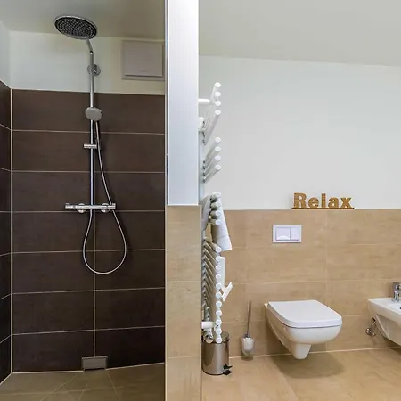 Entschleunigung - Mit Dachterrasse&müritzblick In Der Hafenresidenz * Waren (Müritz)