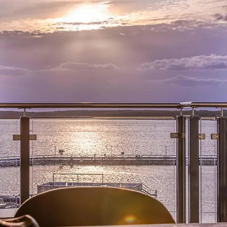 Entschleunigung - Mit Dachterrasse&müritzblick In Der Hafenresidenz Apartment
