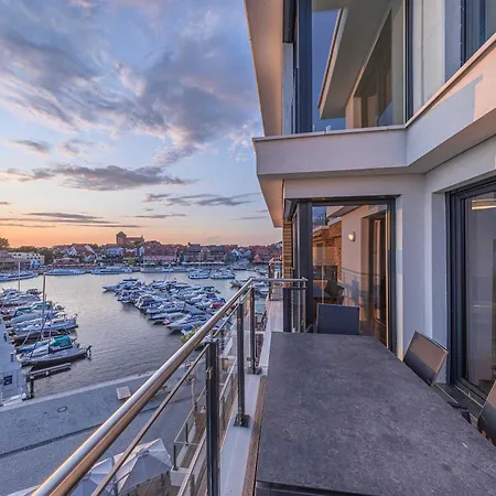 Entschleunigung - Mit Dachterrasse & Mueritzblick In Der Hafenresidenz Apartment Waren (Mueritz)