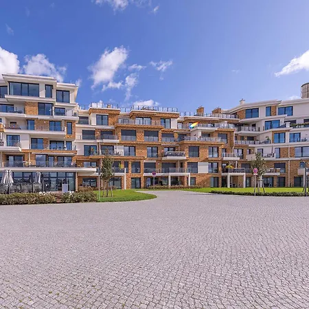 Apartment Entschleunigung - Mit Dachterrasse & Mueritzblick In Der Hafenresidenz Waren (Mueritz)